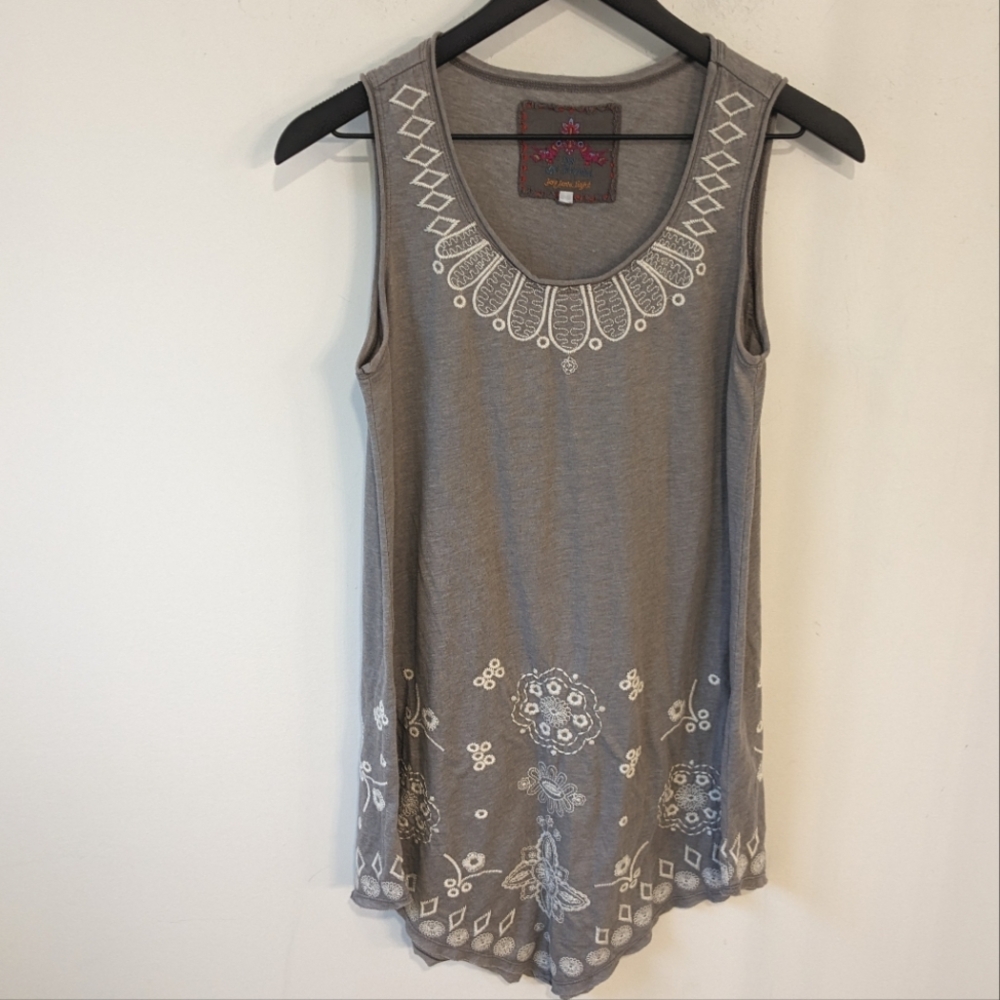 Johnny Was Grey Embroidered Asymmetric Sleeveless Tunic Shirt Tank Top Small
